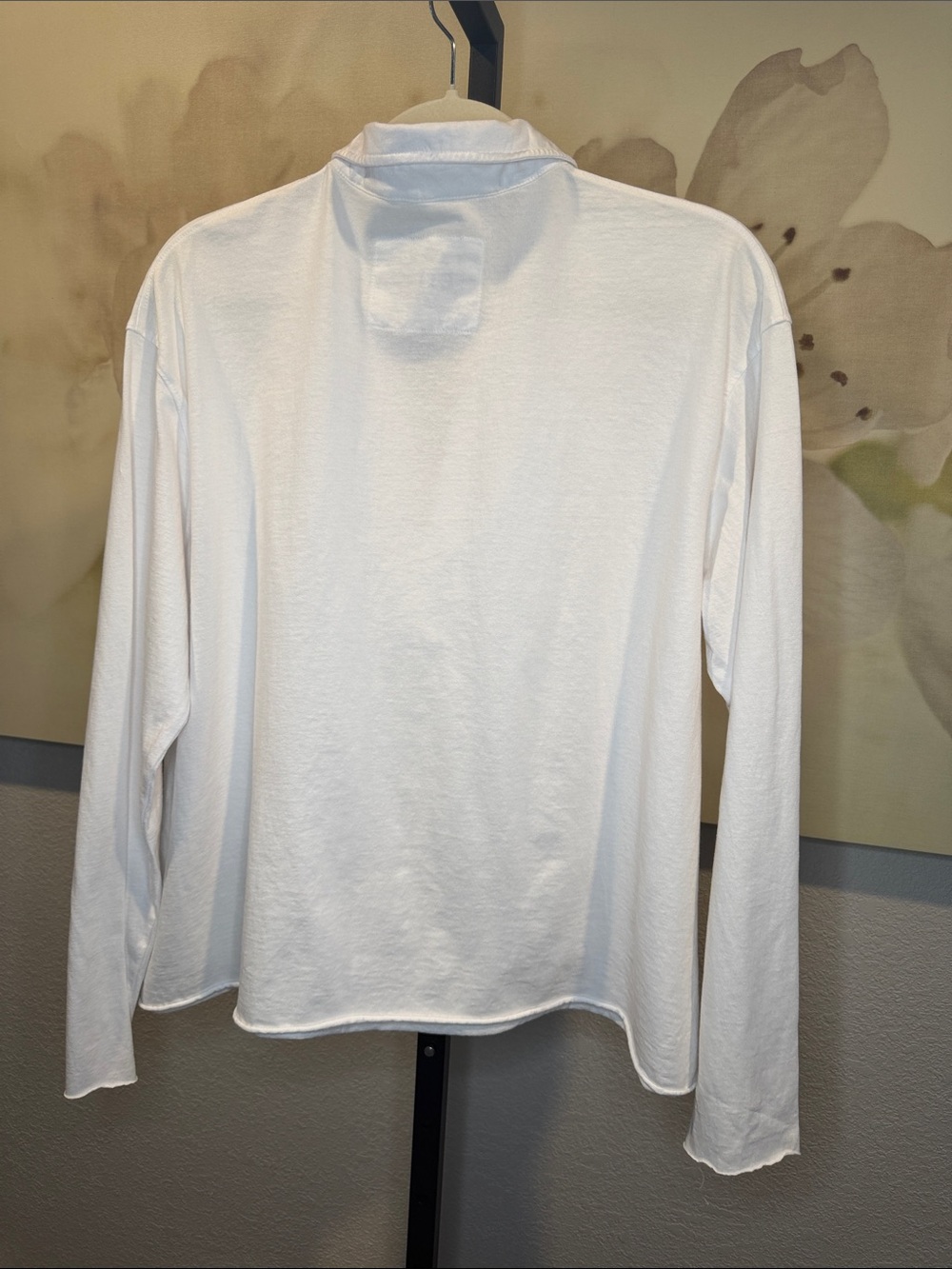 🆕Frank & Eileen Patrick Popover Henley in White - Picture 8 of 8